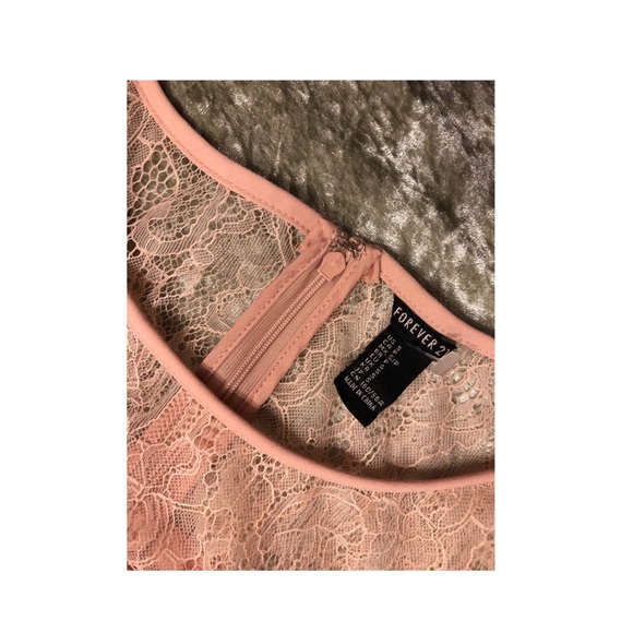 ⚜️5/$30⚜️ 🍑Peachy-Pink Shorts Romper! - Picture 4 of 4